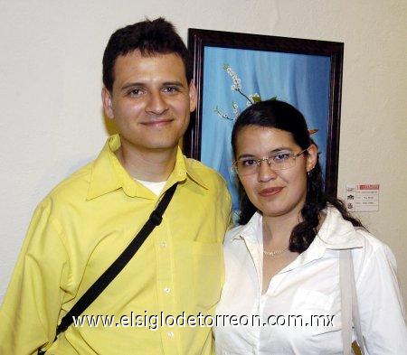 09032007 
Isaac Solís y Érika de Solís.