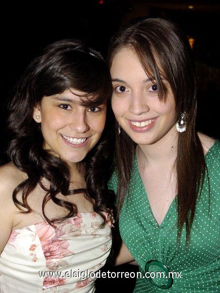 07032007
Mariana Vargas y Gaby Treviño.