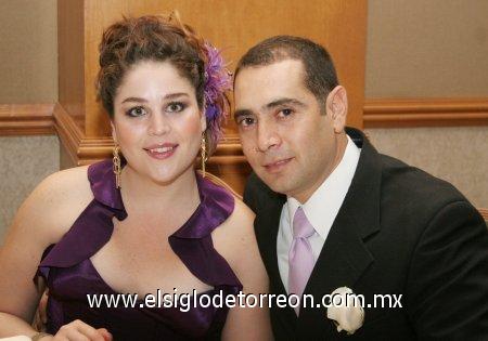 07032007
Karla Rubio y Ernesto Ramos.