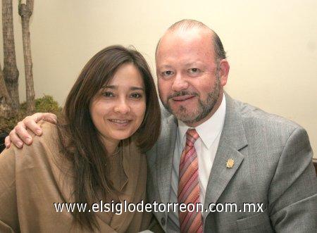 12032007
Sandra Luz y Rodolfo Garza.