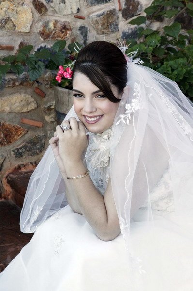 Srita. Anabell Dajlala Yáñez unió su vida en sagrado matrimonio a la del Sr. Delio Hernández Villarreal.