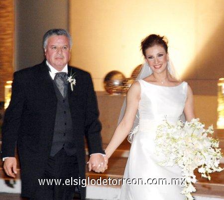 El presidente de la mesa directiva de la Cámara de Diputados, Jorge Zermeño contrajo nupcias el pasado 09 de febrero de 2007 con Astrid Casale Frausto.