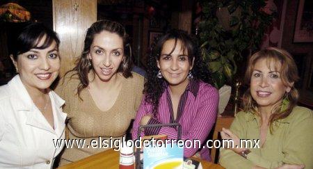 11032006 
Estela Morales, Claudia Aguilera, Zehenia Ramírez y Josefina Delgado.