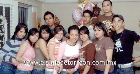 11032007 
Diana Alejandra Flores Ortega festejó su cumpleaños en la compañía de sus amigos José, Stefani, Hugo, David,Paola, Fernanda, Dulce, Vanessa Rubí, Tania y Mario.