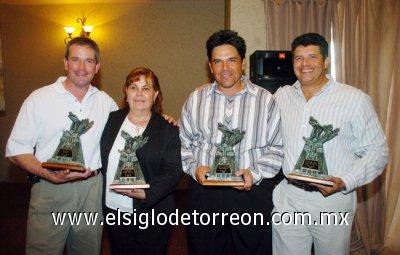 César Verdes Sánchez, presidente de la Federación Mexicana de Golf (FMG), reconoció que el IV Torneo de Golf Laguna Open 2007 Edición Centenario estuvo muy bien organizado, con una asistencia sorprendente y un buen nivel de juego.