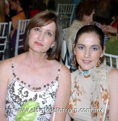 23032007 Pilar de Arras y Marcela Carmona.
