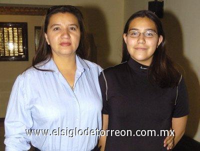 22032007
Lorena Gamero e Inés Ayala.