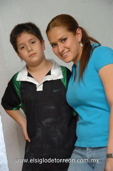 27032007
Luis Daniel y su hermana Alejandra