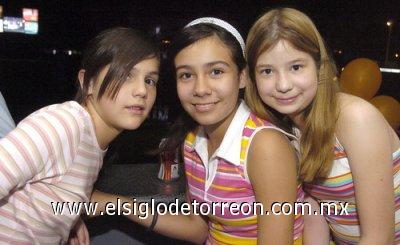 30032007
Luisa Campillo, Marifer Mesta y Danya Salinas