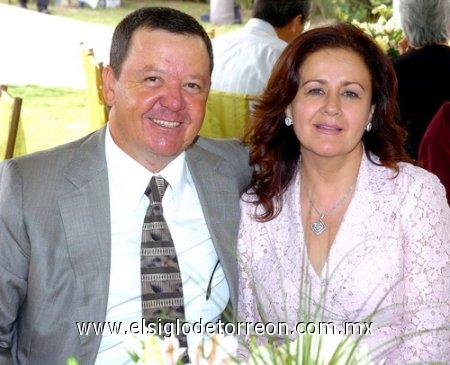 30032007
Juan Fernando González y Susana Elías de González