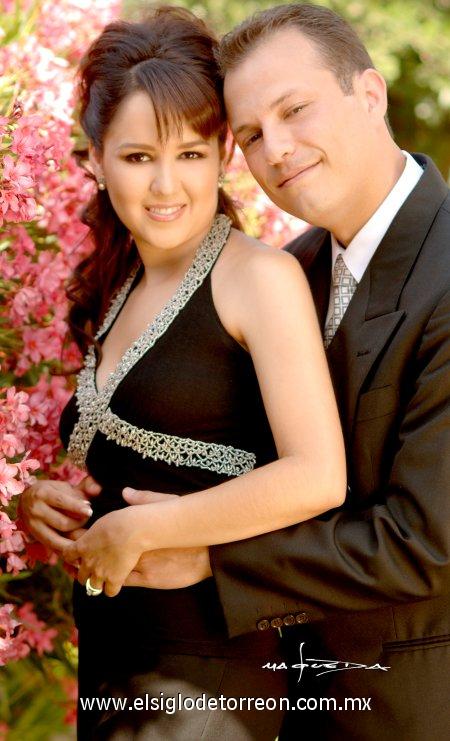 31032007
Jilma Ysaís Rodríguez y Gabriel Mayagoitia Yong