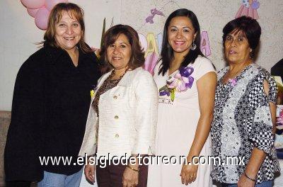 31032007
Gisela Jaqueline Ramírez de Montelongo, captada en su fiesta de canastilla junto a Ana Virginia Ramírez,Griselda de Ramírez y Soraya Palomino.jpg