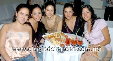 01042007
María Amarante, Dora Alicia Flores, Marcela Amarante, Sofía Acosta y Gaby Tovar