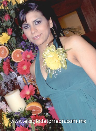01042007
Marcela Lugo Serrato contraerá matrimonio con édgar Sánchez y por ello, disfrutó de una despedida de soltera