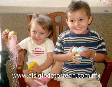 12042007
Alessandra y Jóse Antonio Nohra Garza