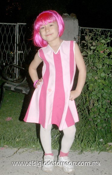 15042007
Christian Urby Ramírez disfrutó de una divertida fiesta, con motivo de su quinto cumpleaños, es hija de Marco e Ingrid Urby