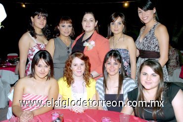 26042007
Tenssy con sus amigas Natalia Sánchez, Bárbara Rendón, Ana Saldaña, Tania Reyes, Maribel Samaniego, Alejandra Peña, Daniela Padilla y Mónica Hamdan.