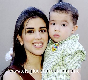 21042007
Margarita Saracho y Emilio Betancourt