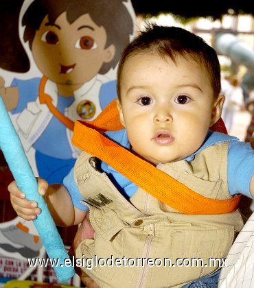 29042007
Leonardo Reyes Castillo cumplió su primer año de vida, motivo por el cual fue festejado por sus padres, Carlos Reyes y Paola Castillo.