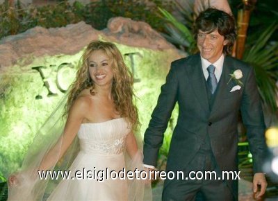 La cantante mexicana Paulina Rubio y el empresario español Nicolás Vallejo-Nájera 'Colate', protagonizaron  la boda más esperada del año en México, en los escenarios naturales de la zona de Xcaret.