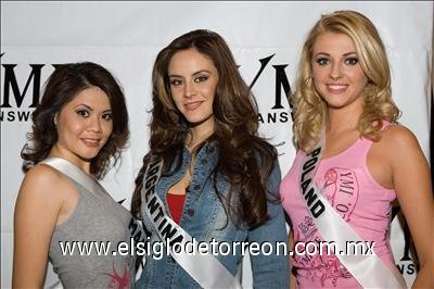 Las participantes llegaron a un céntrico hotel de la capital mexicana donde se hospedarán durante el concurso.