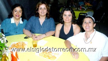 06052007
Ángeles Martínez Hernández, Lupita Richards Rodríguez, Claudia Arteaga e Ionne Villarreal