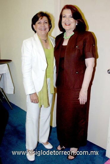 06052007
Pilar de Miñarro y Rosa María de Granados.