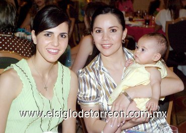 06052007
Zaida Faccuseh, Tania García y Marcela Medina.