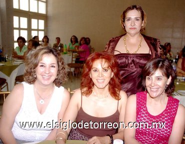 11052007
Elvira Lozano, Paty Durán, Cope Becerra y Rosario Tueme.