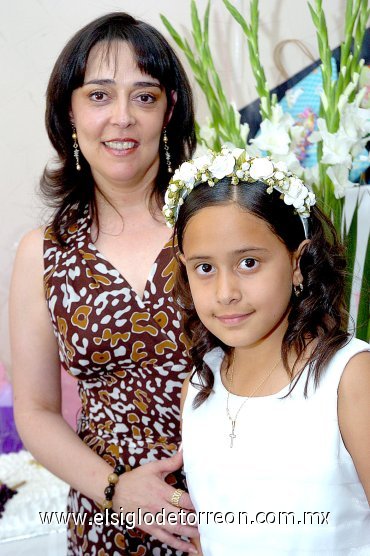 13052007
Cristina Castro Fernández y su mamá Cristina Fernández.