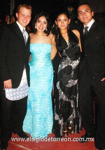 13052007
Diana Campos, Pedro Luis Almaraz, Alis Villegas y José Antonio Chong