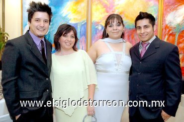 14052007
Luis Rivas, Blanca Hernández, Mónica Pérez y Miguel Herrera.