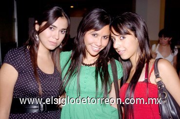 18052007
Asistieron a reciente evento Cecy Díaz, Lluvia Pancardo y Miriam Gidi