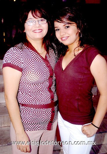 20052007
Araceli y Mayra Valderrama.
