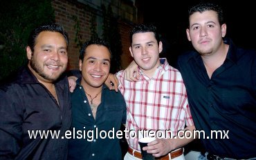 20052007
Juan Carlos, Hernán, Héctor y Humberto.