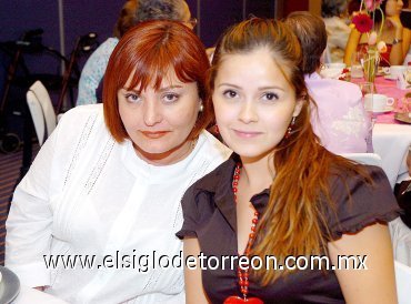23052007
Martha Díaz de León y Shelssea Arroyo Luna.