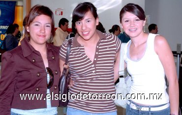 24052007
Angélica Pérez, Ana Gaby Soria y Olimpia Ruiz viajaron a Veracruz