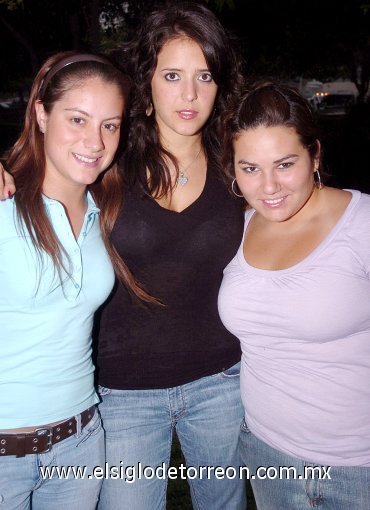 27052007
Brenda Lack, Ana Laura Quintero y Ana Isabel Villarreal.