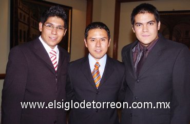 30052007
Fernando López, Juan José Gutiérrez y Alberto Castil.