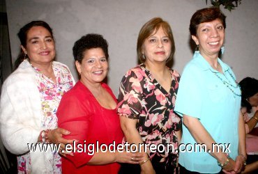 02062007
Guadalupe Martínez, Alicia Saavedra, Flor Morales y Julieta Tobías.