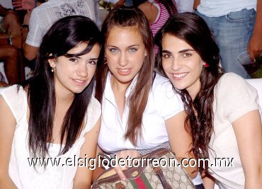 04062007
Mayra Siller, Jéssica Revueltas y Mariam Díaz.