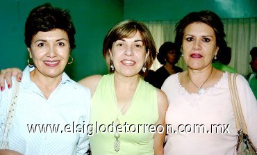 17062007
Lucy Calvillo, Gloria García y Mayela del Río.
