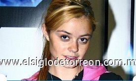 Taide
Edad: 18 años.
Origen: Guadalajara. 
Conócela: En un concurso, le arrebató el micrófono a un joven para cantar Pelo Suelto. En ese momento supo que su vida era en el escenario. 
Su favorita: Besos de Ceniza.