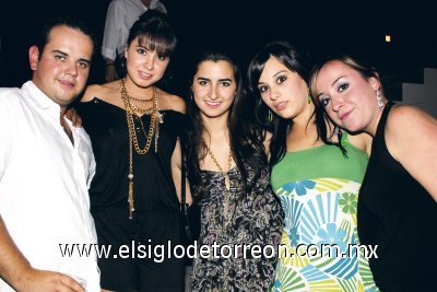 Eduardo Flores, Valeria Boehringer, María Madero, Rocío Aguilar y María Rosa Zermeño.
