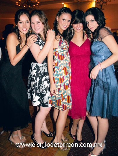 Andrea Escalante, Ana Cris Alatorre, Gaby Treviño, Cecy Gutiérrez  y Sofía Murra.