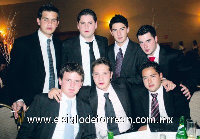 Julio Viesca, Emilio Darwich, Héctor Jaime, Roberto García, Alfredo Chaman, Bruno Carlos y Benjamín Suárez.