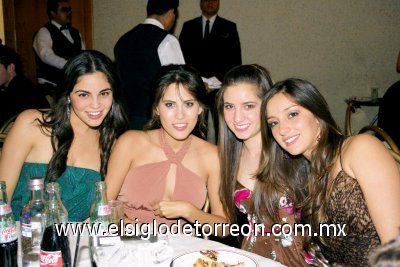 Sory Garza, Marifer Bustos, Luzma Arriaga y Mariana Viesca.
