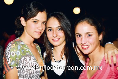 Ana Tere, Estefanía y Marissa.