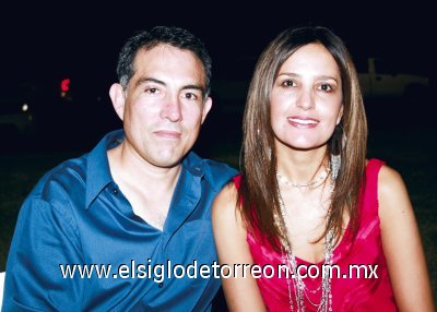 Felipe Jacques Valdepeñas y Susana San Miguel González.