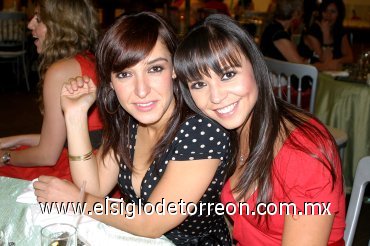 01072007
Raquel y Marcela Lavín.